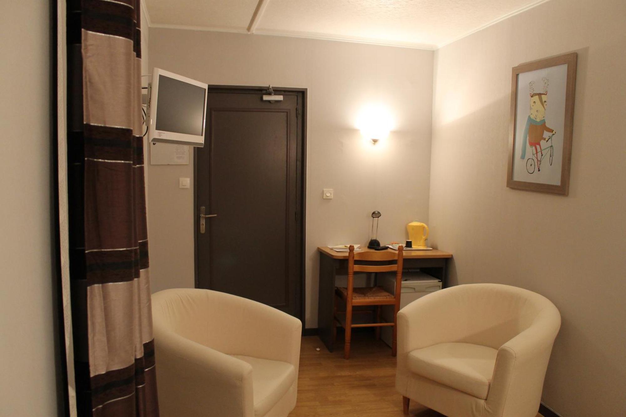 Hotel Les Alpes Allevard Cameră foto